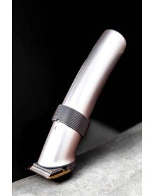 4 Taraklı Profesyonel Şarjlı Saç ve Sakal Kesme Tıraş Makinesi Seti