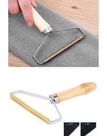 Ahşap Saplı Metal Kazak - Elbise - Halı Tüyü Temizleme Çift Taraflı Tüy Tiftik Toparlayıcı