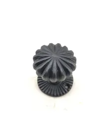 Antika Tarz Dekoratif Pirinç Açarlı Kapı Babası - 50mm, Oksit