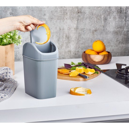 Döner Kapaklı Mini Çöp Kovası 2.5 LT - GRİ Döner Kapaklı Mini Çöp Kovası 2.5 LT - GRİ