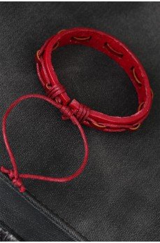 Kırmızı Renk İpli Yeni Sezon Deri Erkek Bileklik Kırmızı Renk İpli Yeni Sezon Deri Erkek Bileklik