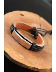 Çelik Aksesuarlı Siyah Renk Deri Erkek Bileklik