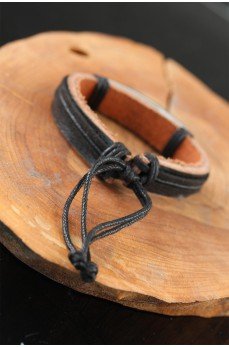 Çelik Aksesuarlı Siyah Renk Deri Erkek Bileklik