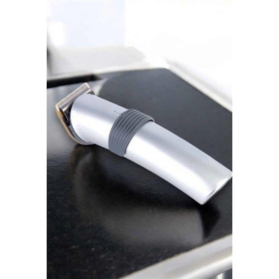 Erkeklere Özel Şarjlı Saç ve Sakal Kesme Tıraş Makinesi Seti