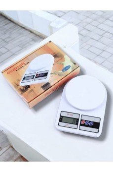 Kompakt Tasarım ve Tek Tuşla Sıfırlama Özelliğiyle Kullanımı Kolay Mutfak Tartısı