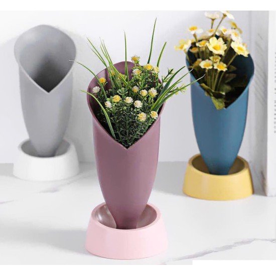 Lale Figürlü Dekoratif Vazo Lale Figürlü Dekoratif Vazo