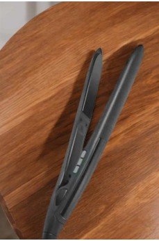 Saç Düzleştirici Led Ekranlı Isı Ayarlı Seramik Kaplama Profesyonel