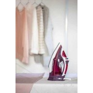 Seramik Tabanlı Kırmızı 2200 Watt Şok Buharlı Ütü Seramik Tabanlı Kırmızı 2200 Watt Şok Buharlı Ütü