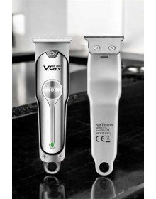 Tıraş Makinesi Güçlü Motor Şarjlı Uzun Pil Ömürlü