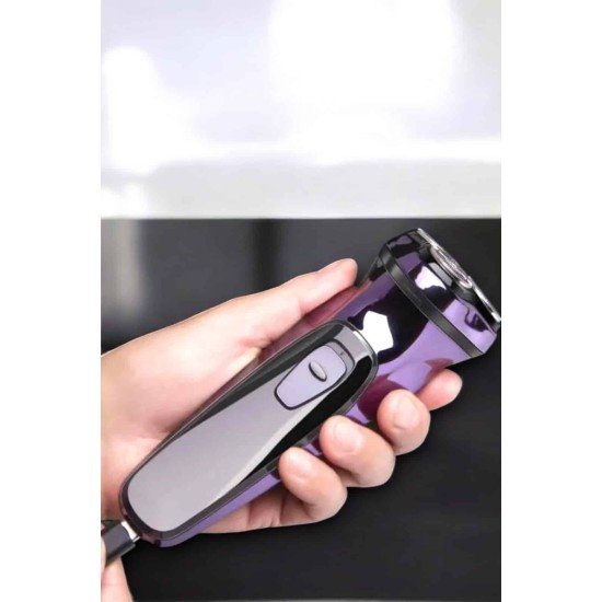 Erkeklere Özel Profesyonel Tıraş Makinesi Erkeklere Özel Profesyonel Tıraş Makinesi