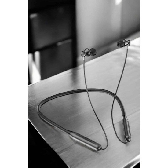 Dijital Göstergeli Kulak İçi Kablosuz Bluetooth Kulaklık Boyun Bantlı Dijital Göstergeli Kulak İçi Kablosuz Bluetooth Kulaklık Boyun Bantlı