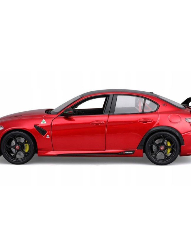 11048 Burago Alfa Romeo Gıula GTA  1:18 -Sunman