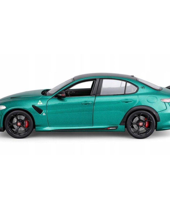 11048 Burago Alfa Romeo Gıula GTA  1:18 -Sunman