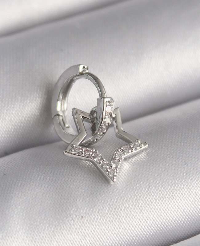 316L Çelik Gümüş Renk Zirkon Taşlı Sallantı Yıldız Model Tragus Piercing
