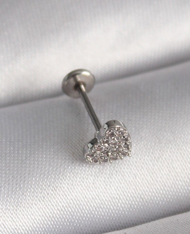 316L Çelik Gümüş Renk Zirkon Taşlı Kalp Model Tragus Piercing 316L Çelik Gümüş Renk Zirkon Taşlı Kalp Model Tragus Piercing