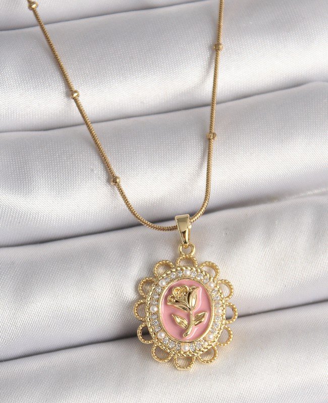 316L Çelik Gold Renk Topçuk Zincir Zirkon Taş Detaylı Pembe Gül İşlemeli Portre Model Kadın Kolye - TJ-BKO9908 316L Çelik Gold Renk Topçuk Zincir Zirkon Taş Detaylı Pembe Gül İşlemeli Portre Model Kadın Kolye - TJ-BKO9908