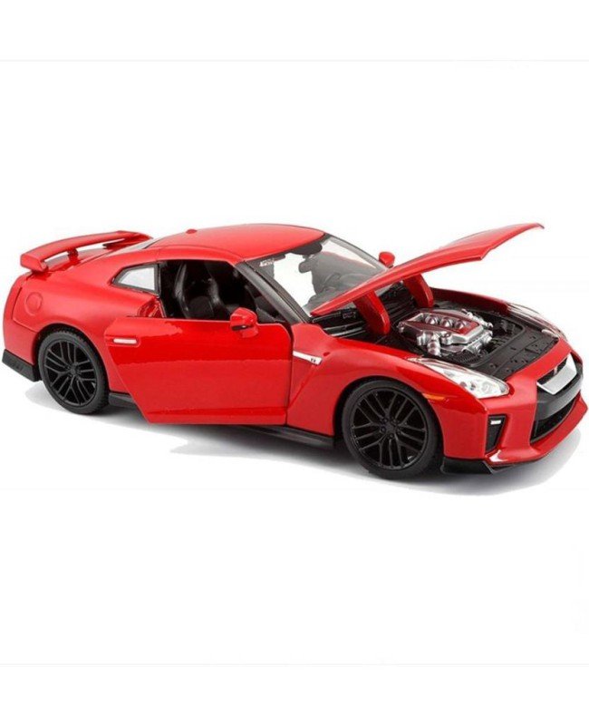 21082 Burago 1:24 Nissan GT-R 2017 Model Araba