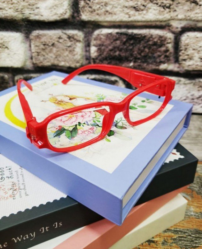 Kitap Okuma Gözlüğü Led Işıklı - Kırmızı